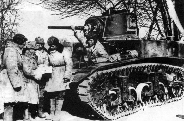 M3 stuart tank in soviet russian service stalingrad 1942 wwii e1508844808469
