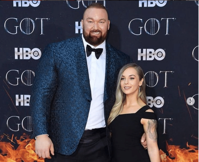 Хафтор Юлиус Бьёрнссон (Hafþór Júlíus Björnsson) и его супруга Келси Хенсон (Kelsey Henson)